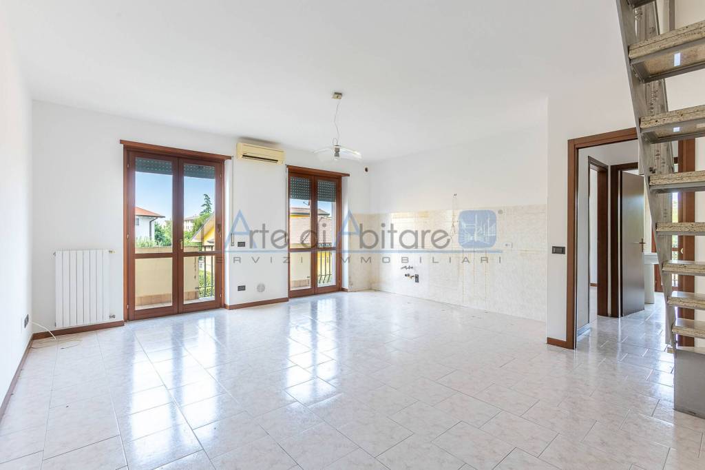 appartamento in vendita a Villafranca di Verona