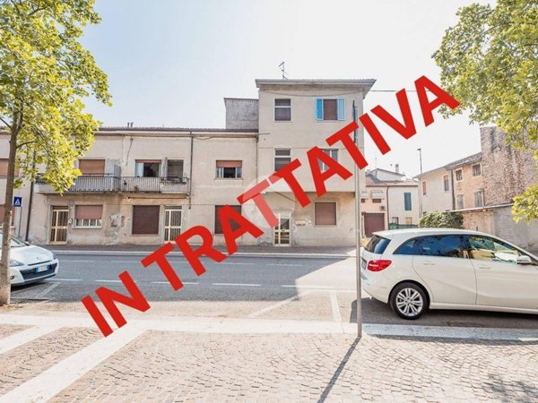appartamento in vendita a Villafranca di Verona in zona Dossobuono