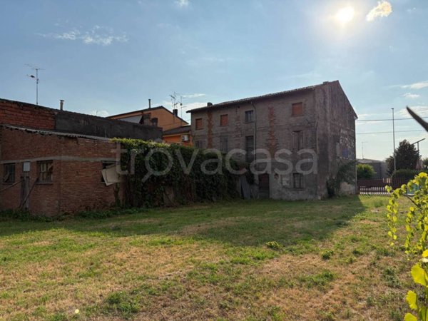casa indipendente in vendita a Villafranca di Verona in zona Pizzoletta