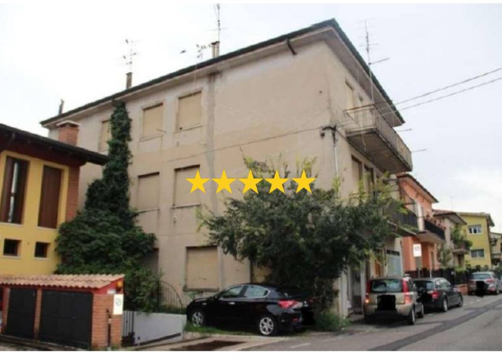 appartamento in vendita a Villafranca di Verona