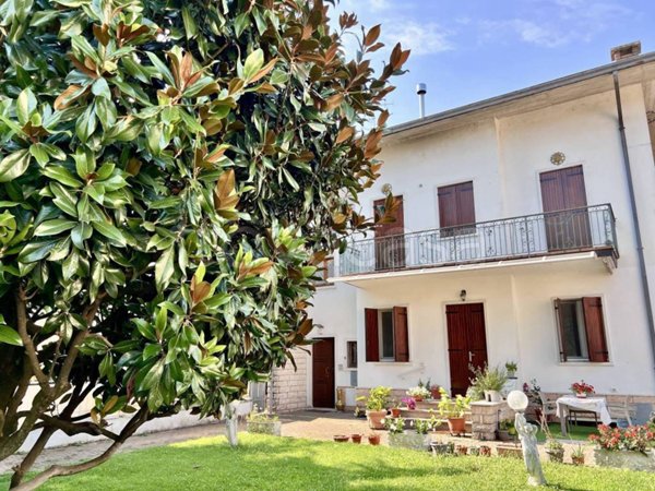 appartamento in vendita a Villafranca di Verona