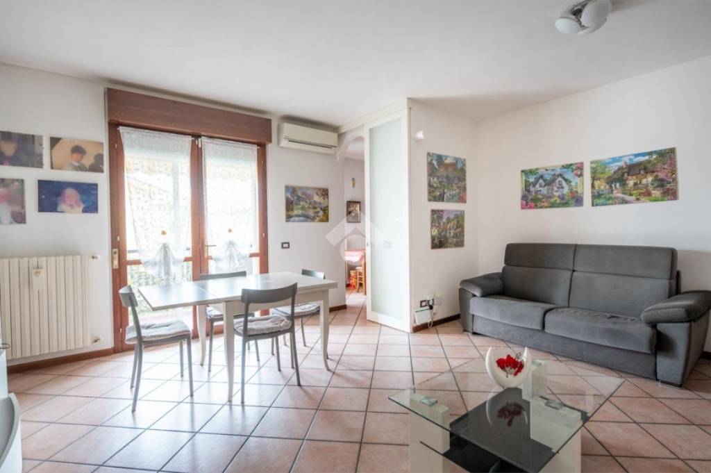 appartamento in vendita a Villafranca di Verona