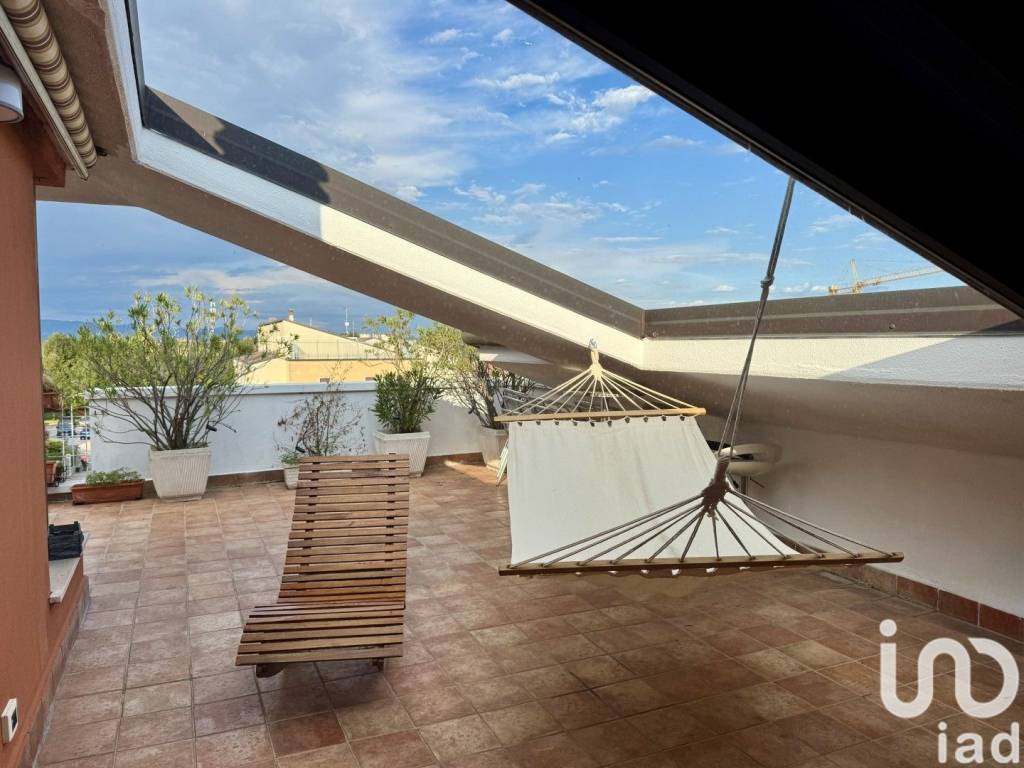 appartamento in vendita a Villafranca di Verona in zona Dossobuono