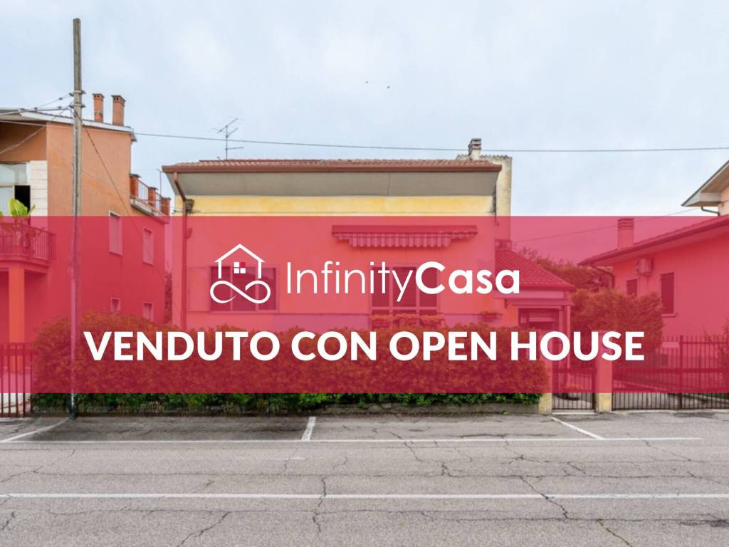 casa indipendente in vendita a Villafranca di Verona