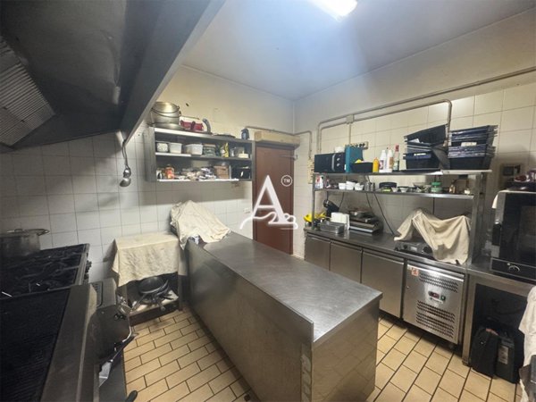 negozio in vendita a Villafranca di Verona