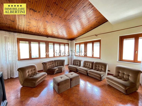 casa indipendente in vendita a Villafranca di Verona