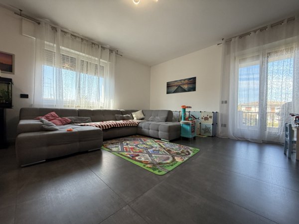 casa indipendente in vendita a Villafranca di Verona in zona Alpo