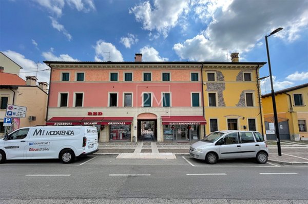 appartamento in vendita a Villafranca di Verona