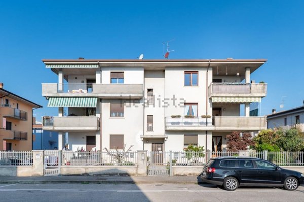 appartamento in vendita a Villafranca di Verona