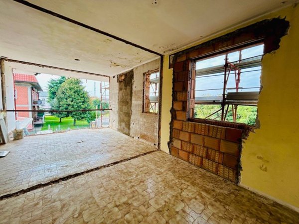 appartamento in vendita a Villafranca di Verona