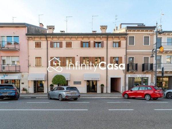 appartamento in vendita a Villafranca di Verona