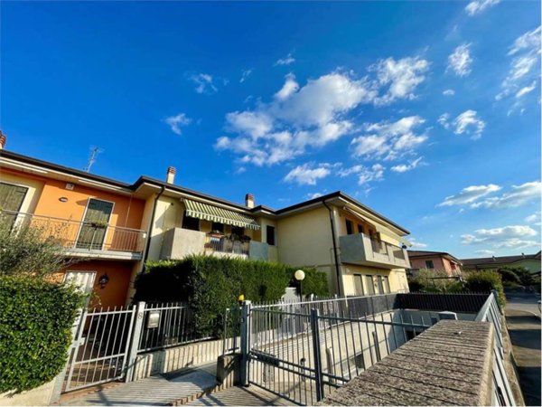 appartamento in vendita a Villafranca di Verona