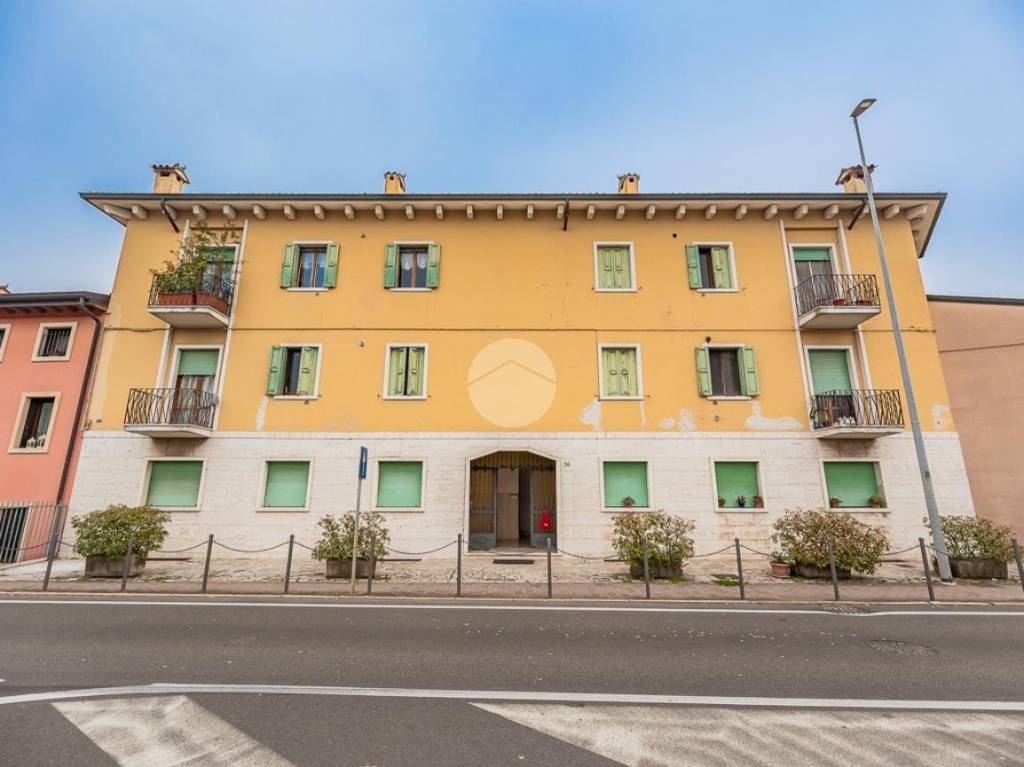 appartamento in vendita a Villafranca di Verona
