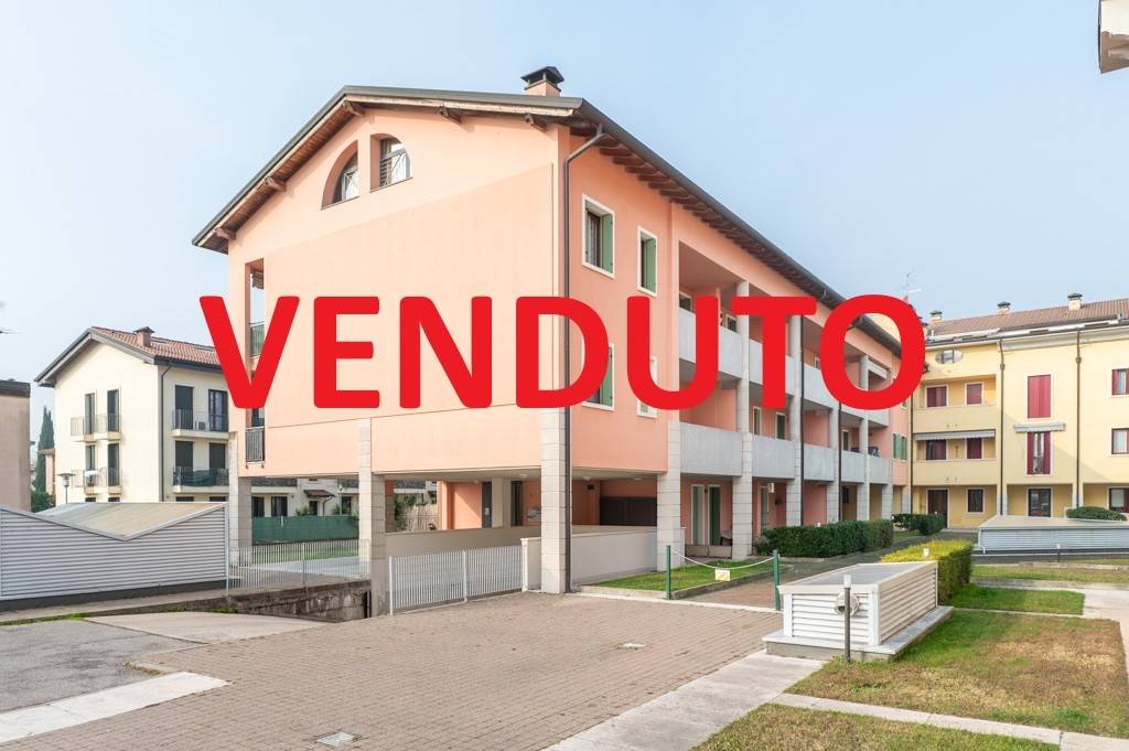 appartamento in vendita a Villafranca di Verona