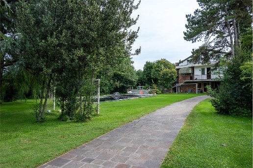 casa indipendente in vendita a Villafranca di Verona