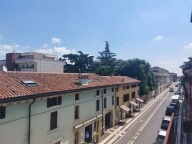 casa indipendente in vendita a Villafranca di Verona