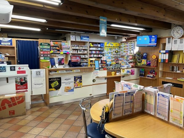 negozio in vendita a Villafranca di Verona