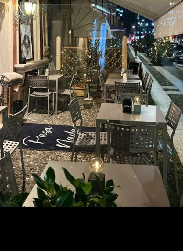 negozio in vendita a Villafranca di Verona