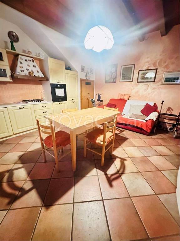 appartamento in vendita a Villafranca di Verona