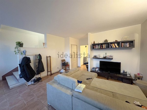 casa indipendente in vendita a Villafranca di Verona in zona Pizzoletta