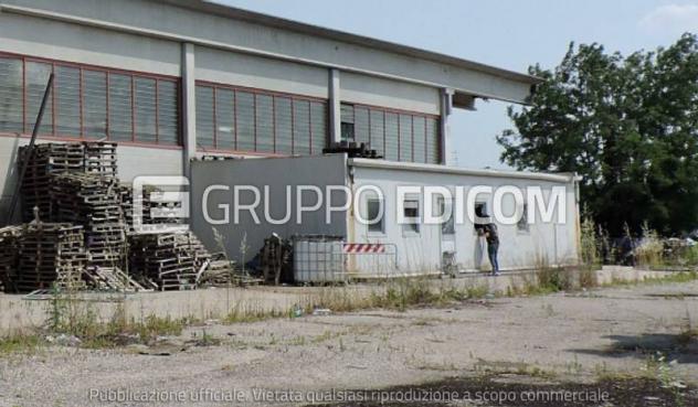 locale commerciale in vendita a Villafranca di Verona