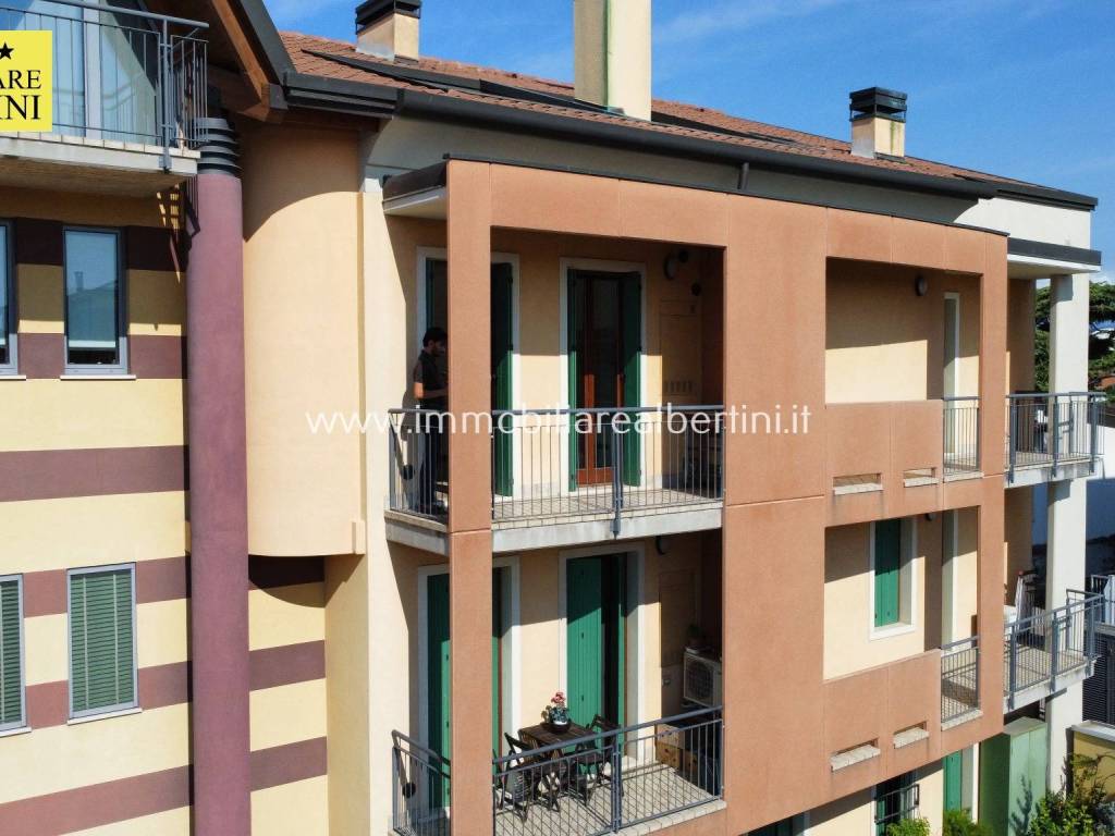 appartamento in vendita a Villafranca di Verona