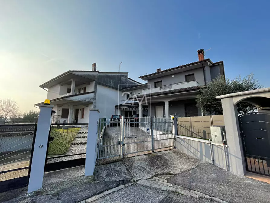 casa indipendente in vendita a Villafranca di Verona