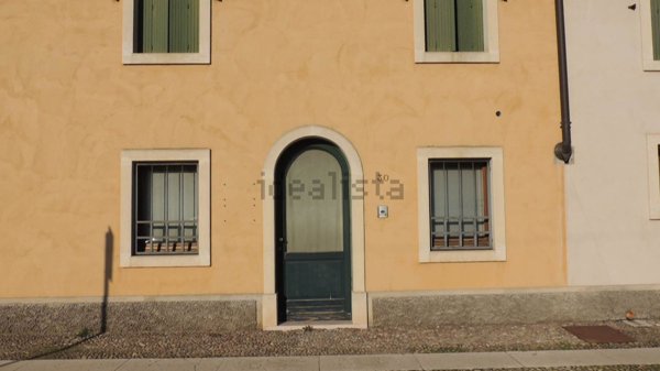 ufficio in vendita a Villafranca di Verona