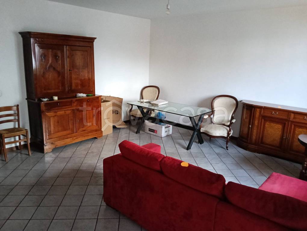 casa indipendente in vendita a Villafranca di Verona in zona Dossobuono