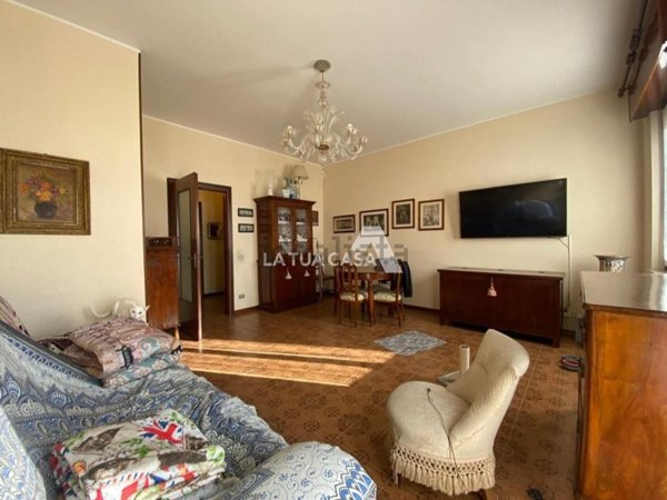 appartamento in vendita a Villafranca di Verona