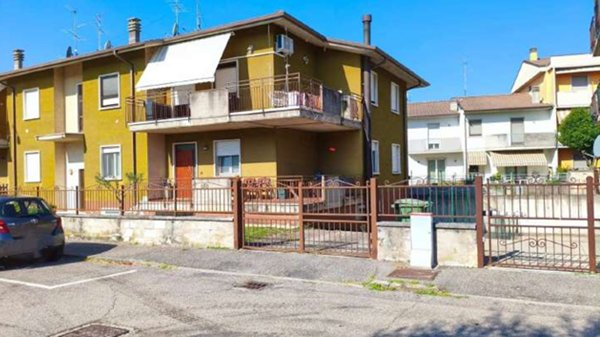 appartamento in vendita a Villafranca di Verona
