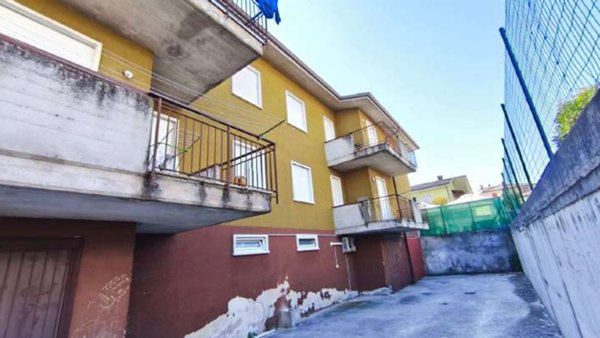 appartamento in vendita a Villafranca di Verona