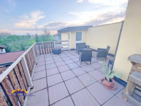 appartamento in vendita a Villafranca di Verona