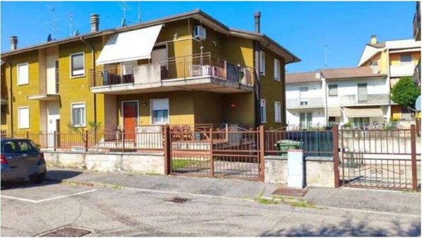 appartamento in vendita a Villafranca di Verona