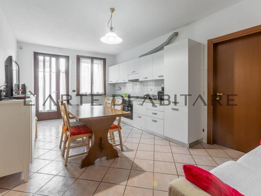 casa indipendente in vendita a Villafranca di Verona