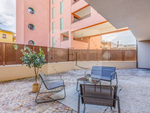 appartamento in vendita a Villafranca di Verona