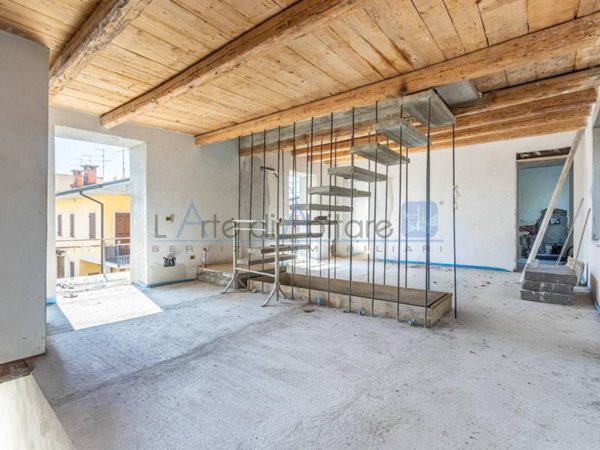 appartamento in vendita a Villafranca di Verona