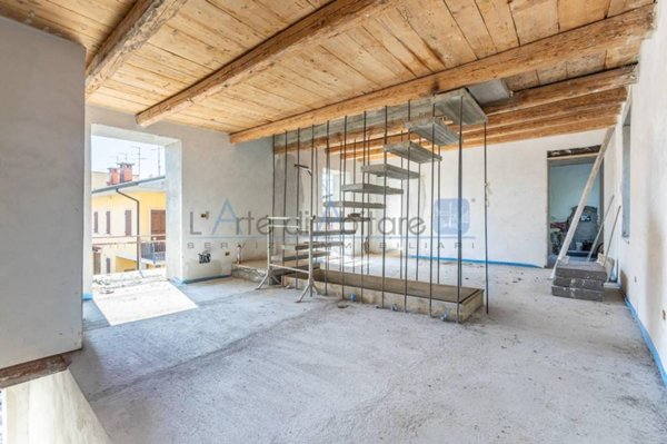 appartamento in vendita a Villafranca di Verona