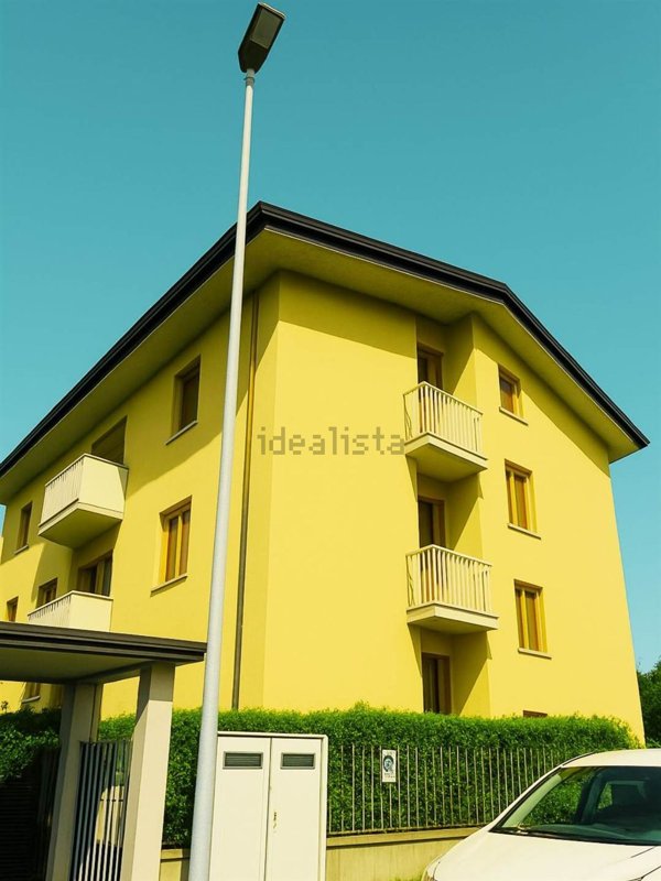 appartamento in vendita a Villafranca di Verona in zona Dossobuono