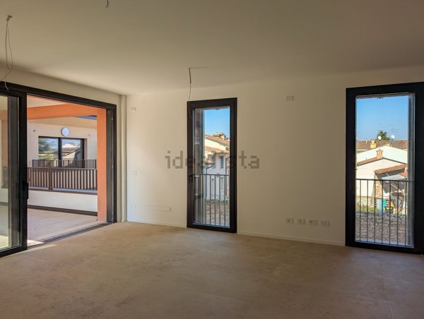 appartamento in vendita a Villafranca di Verona