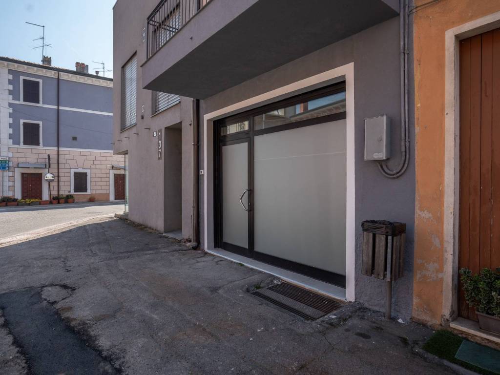 appartamento in vendita a Villafranca di Verona in zona Quaderni