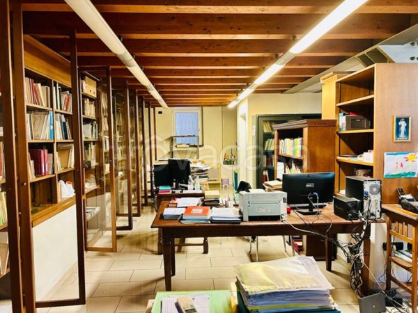 negozio in vendita a Villafranca di Verona