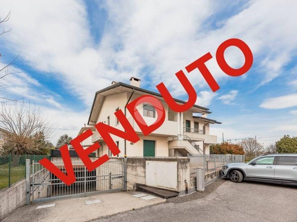appartamento in vendita a Villafranca di Verona