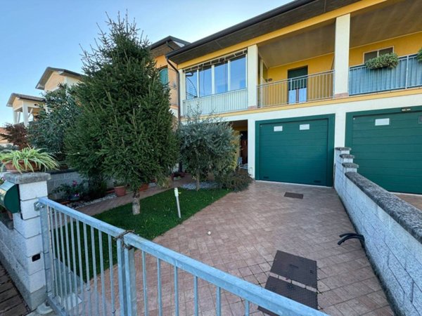 casa indipendente in vendita a Villafranca di Verona