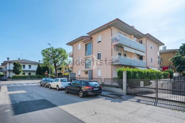 appartamento in vendita a Villafranca di Verona