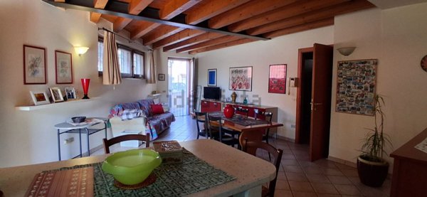 appartamento in vendita a Villafranca di Verona in zona Quaderni