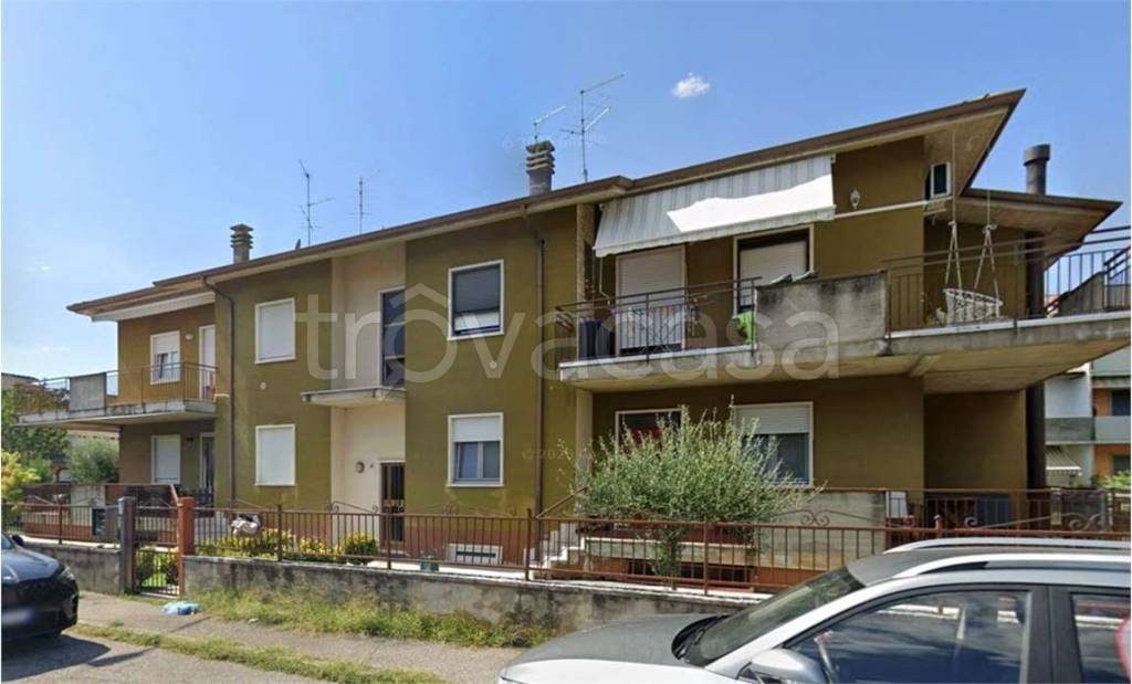 appartamento in vendita a Villafranca di Verona