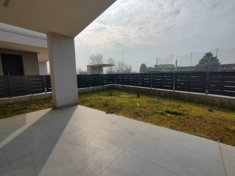 casa indipendente in vendita a Villafranca di Verona in zona Pizzoletta