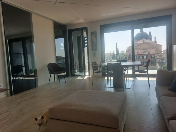 appartamento in vendita a Villafranca di Verona