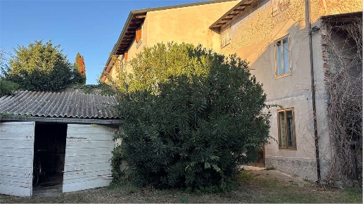 casale in vendita a Villafranca di Verona
